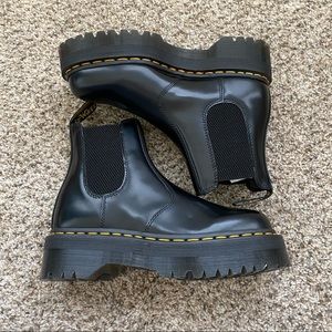 NEW IN BOX! Dr. Marten Chelsea Quad Platform Boots